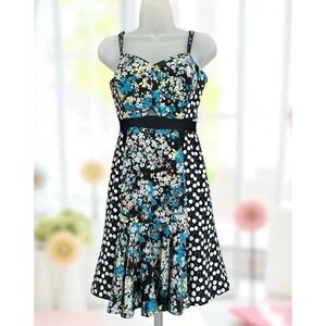 Charlotte Ronson Floral & Lace Silky Dress Size 4 New Small Flattering Fit&Flare